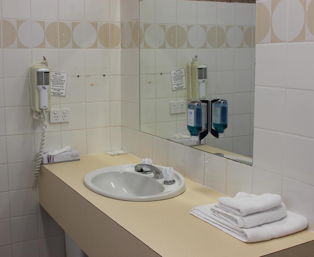 Colac Mid City Motor Inn Extérieur photo